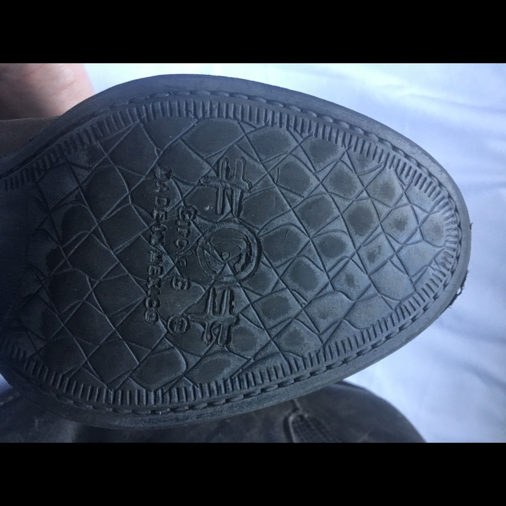 Circle G by Corral Distressed Black Booties 7.5 - Picture 5 of 7